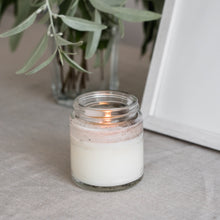 Load image into Gallery viewer, Smells Like Timothée Chalamet Candle, Timothée Chalamet Gifts, Celebrity Candles