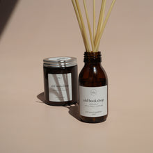 Load image into Gallery viewer, old bookshop reed diffuser